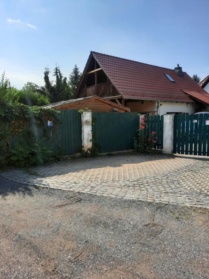 Апартаменты Gaestewohnung Am Thuemmlitzwald Гримма